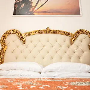 Hotel Des Artistes, Napoli