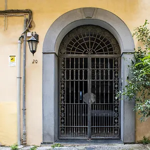 Apartment La Casa Del Duca, Naples
