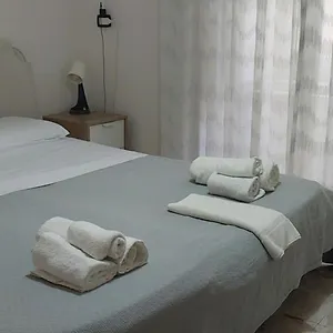 Apartment Di F, Naples
