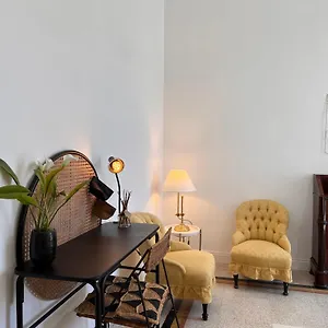 Apartment Le Scale Del Principe, Naples